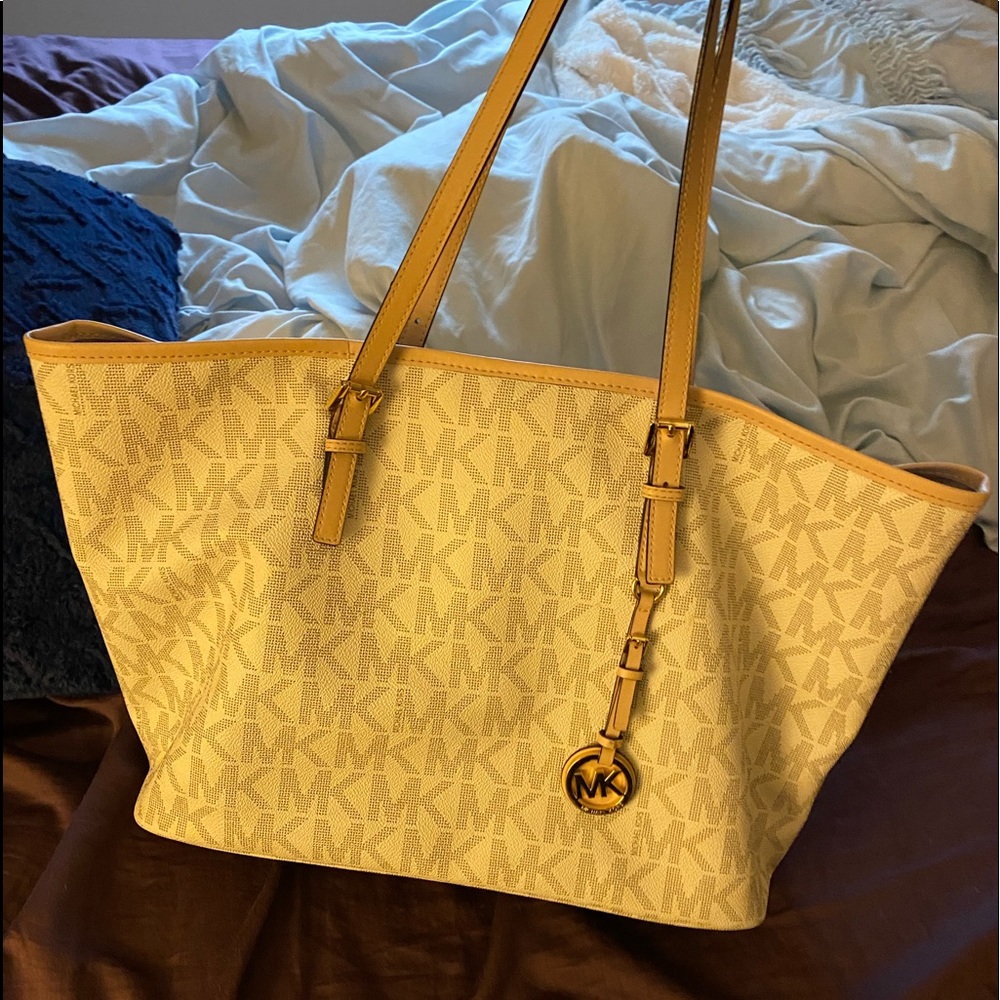 Medium Michael Kors Tote